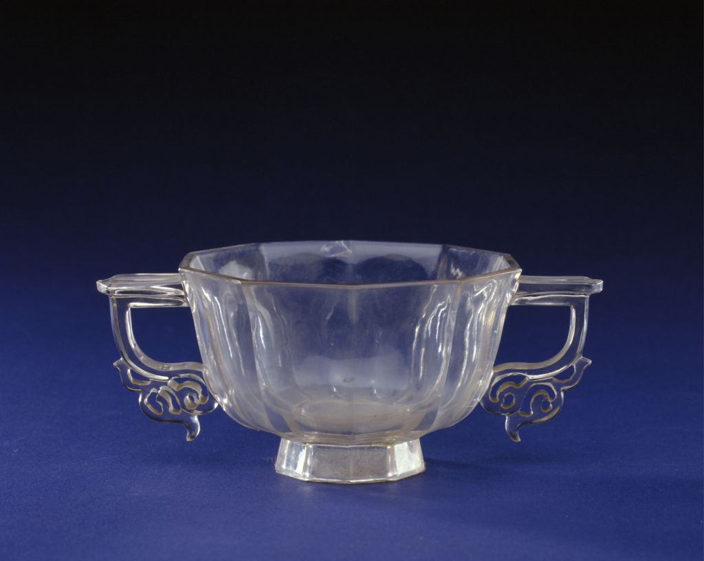 图片[1]-Crystal double-ear decagonal cup-China Archive